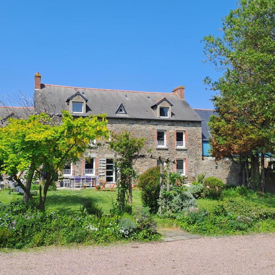 Chambres Le Lac Cherrueix Bagian luar foto